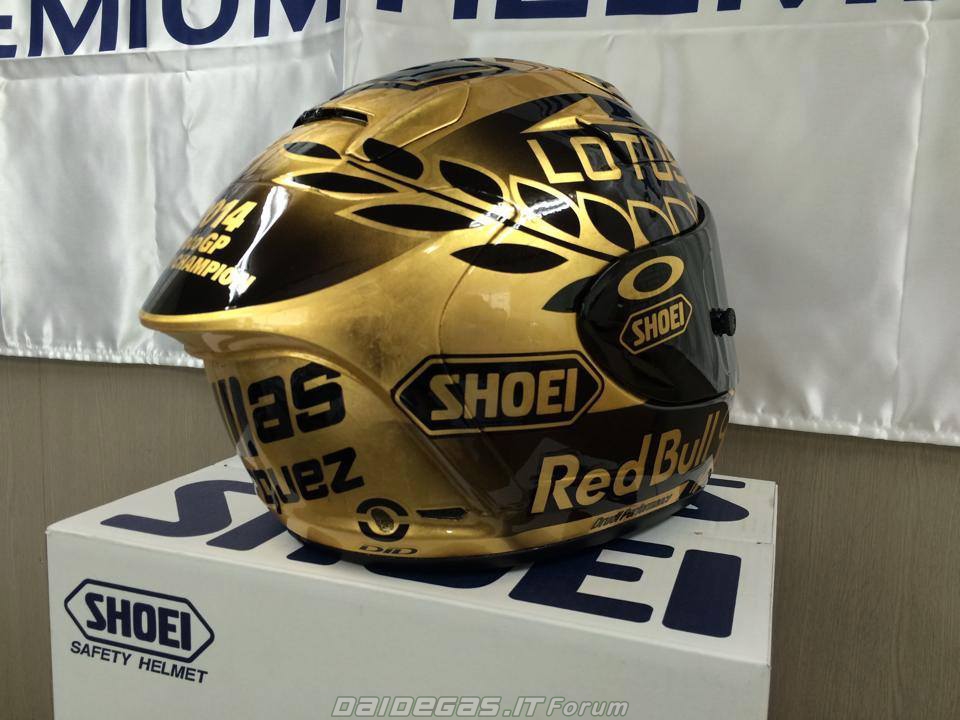 Lebih Dekat Dengan Helm Gold Marc Marquez  PEYSBLOG